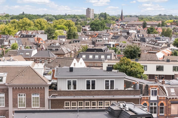 Foto 32 van Van Karnebeekstraat 69-F