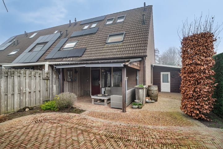 Foto 2 van Kamillestraat 52