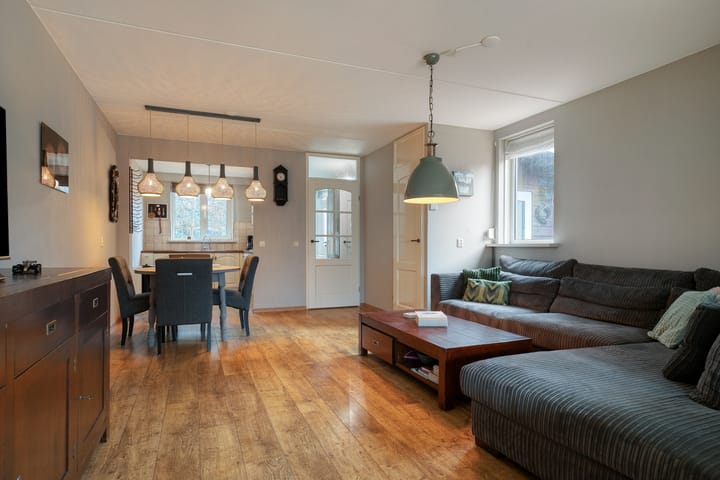 Foto 5 van Kamillestraat 52