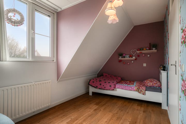 Foto 17 van Kamillestraat 52