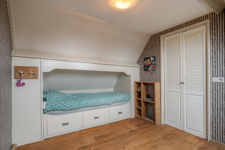 Foto 22 van Kamillestraat 52