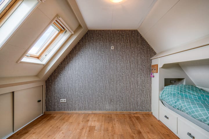 Foto 21 van Kamillestraat 52