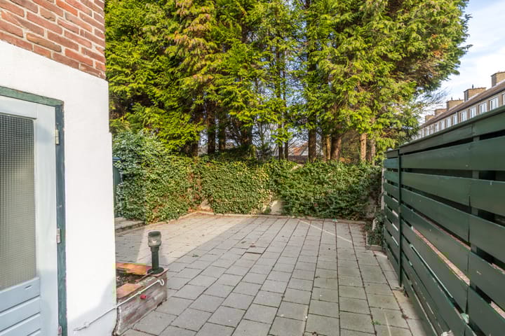 Photo 2 of Parallelstraat 54