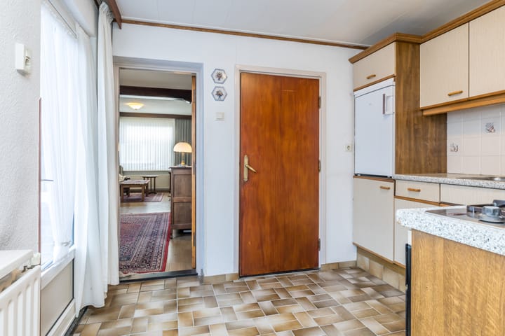 Photo 12 of Parallelstraat 54