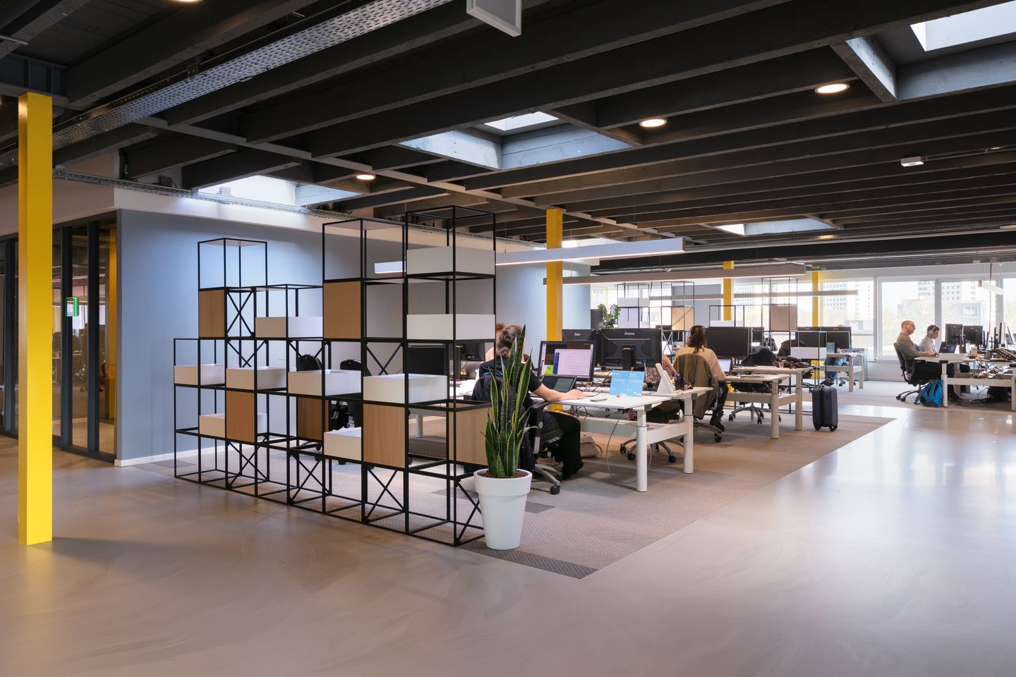 View photo 4 of Paul van Vlissingenstraat 10-A