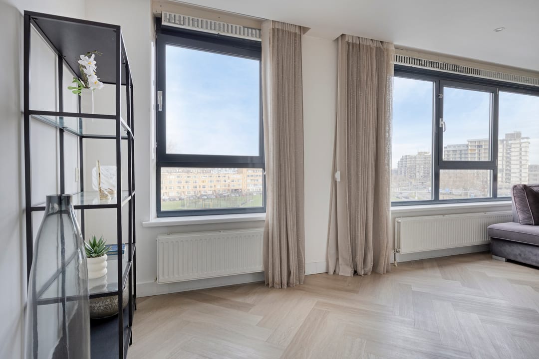 Foto 13 van Zuidplein 534