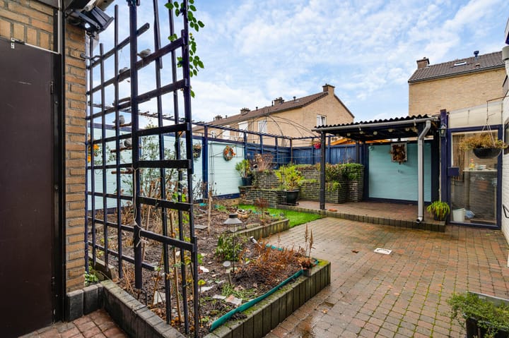 Photo 18 of Jan Petersstraat 6