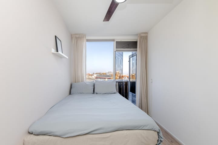 Photo 22 of Willem Brouwerstraat 11