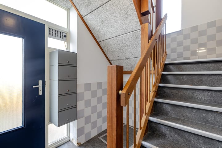 Photo 31 of Willem Brouwerstraat 11