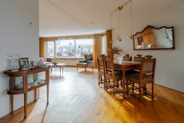 Foto 11 van Weeshuislaan 197