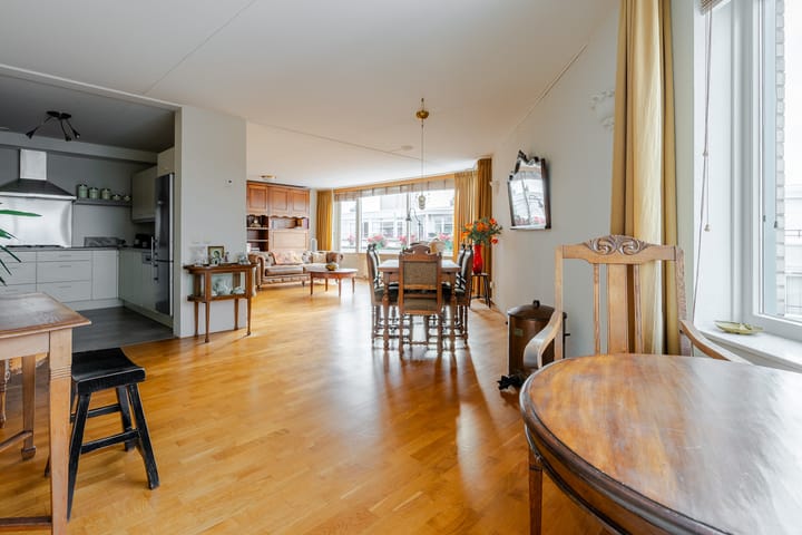 Foto 14 van Weeshuislaan 197