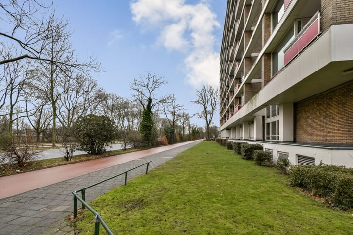 Foto 14 van Bachstraat 10