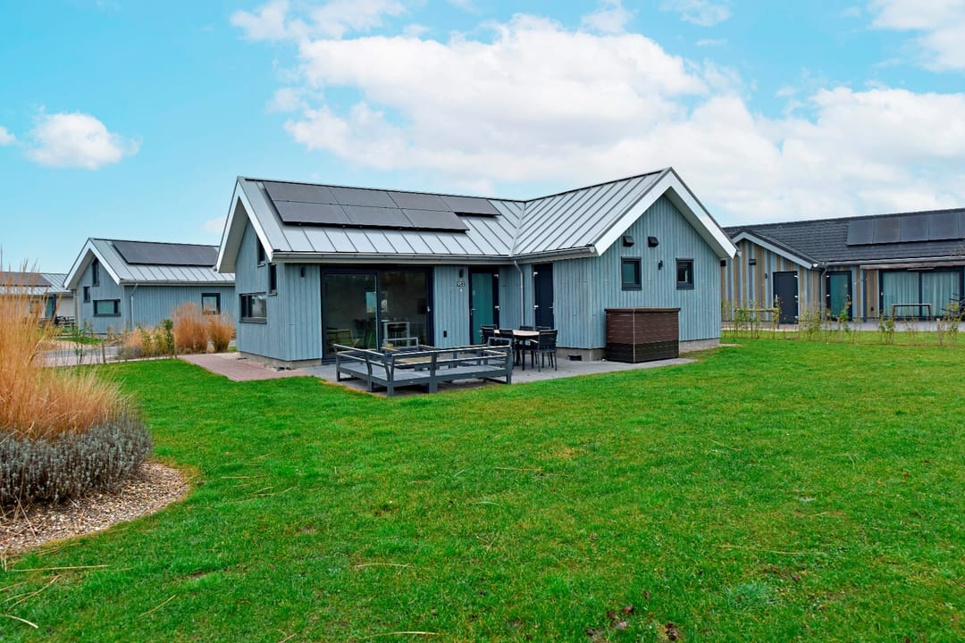 Foto 1 van Zeedijk 24-952