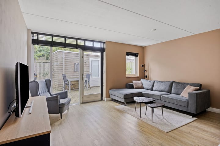 Foto 2 van Leliestraat 3