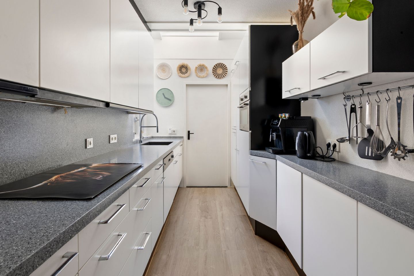 Photo 10 of Coppenolstraat 5