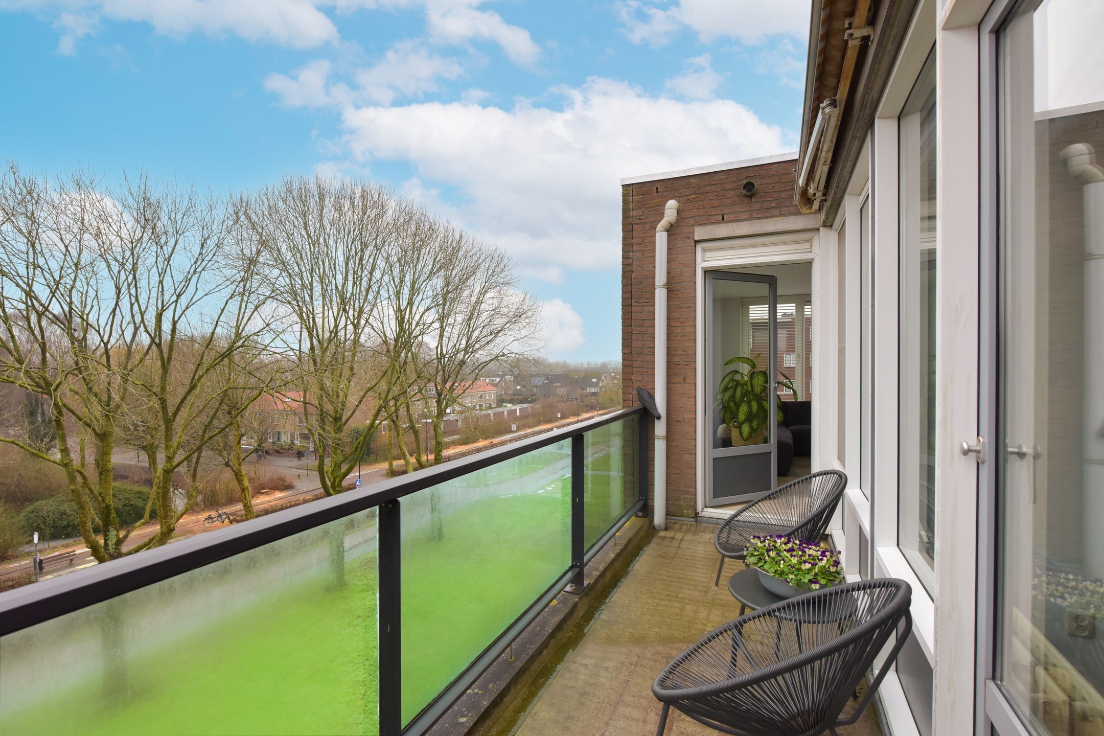 Foto 21 van Weegbree 105