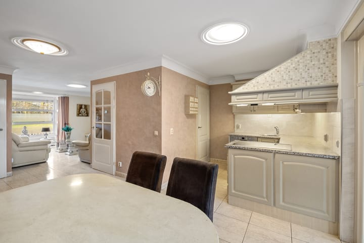 Foto 13 van Martinus Nijhofflaan 19