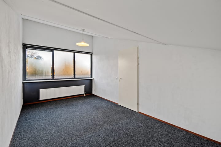 Foto 36 van Martinus Nijhofflaan 19