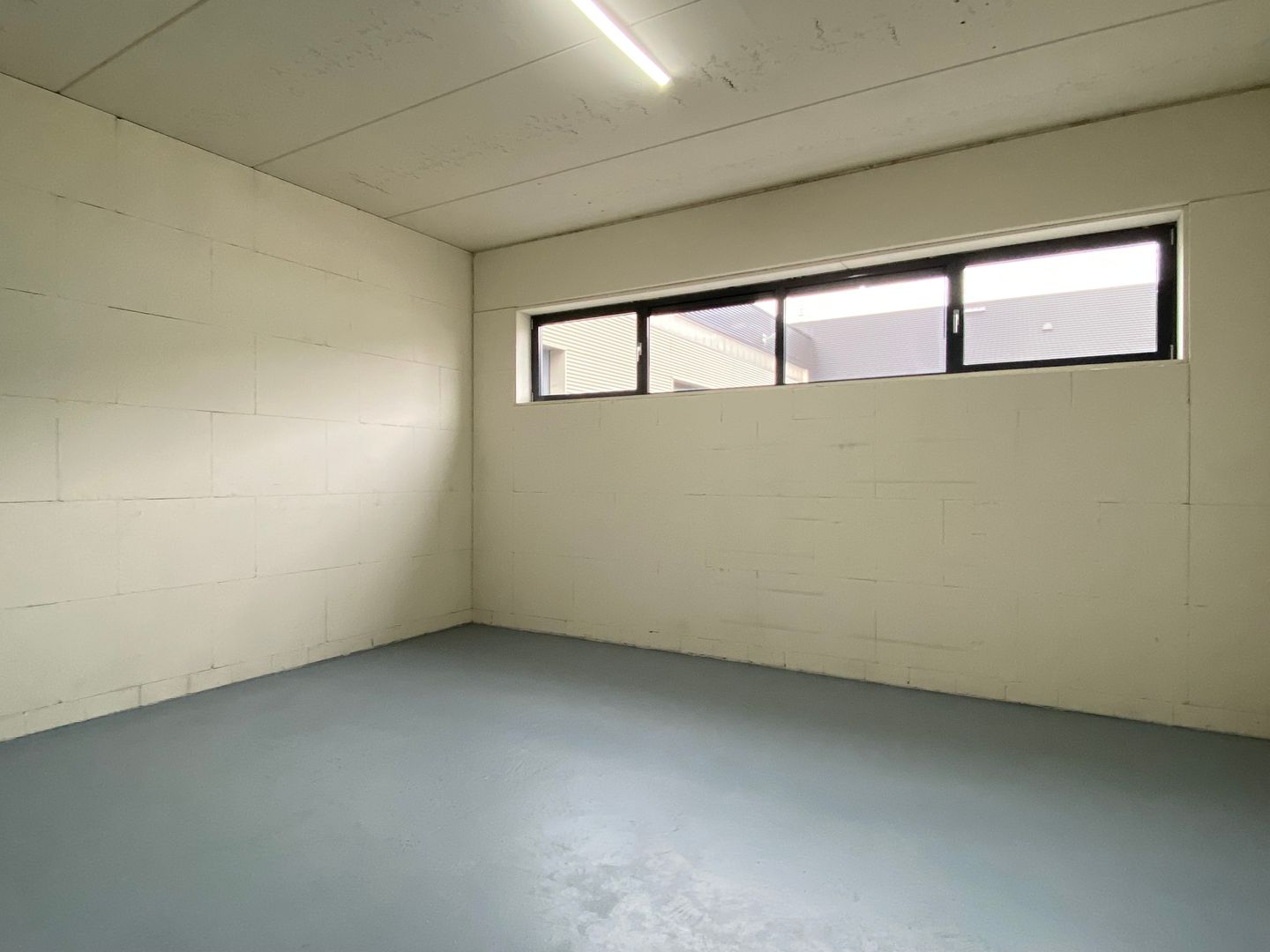 View photo 4 of Innovatiepark 38