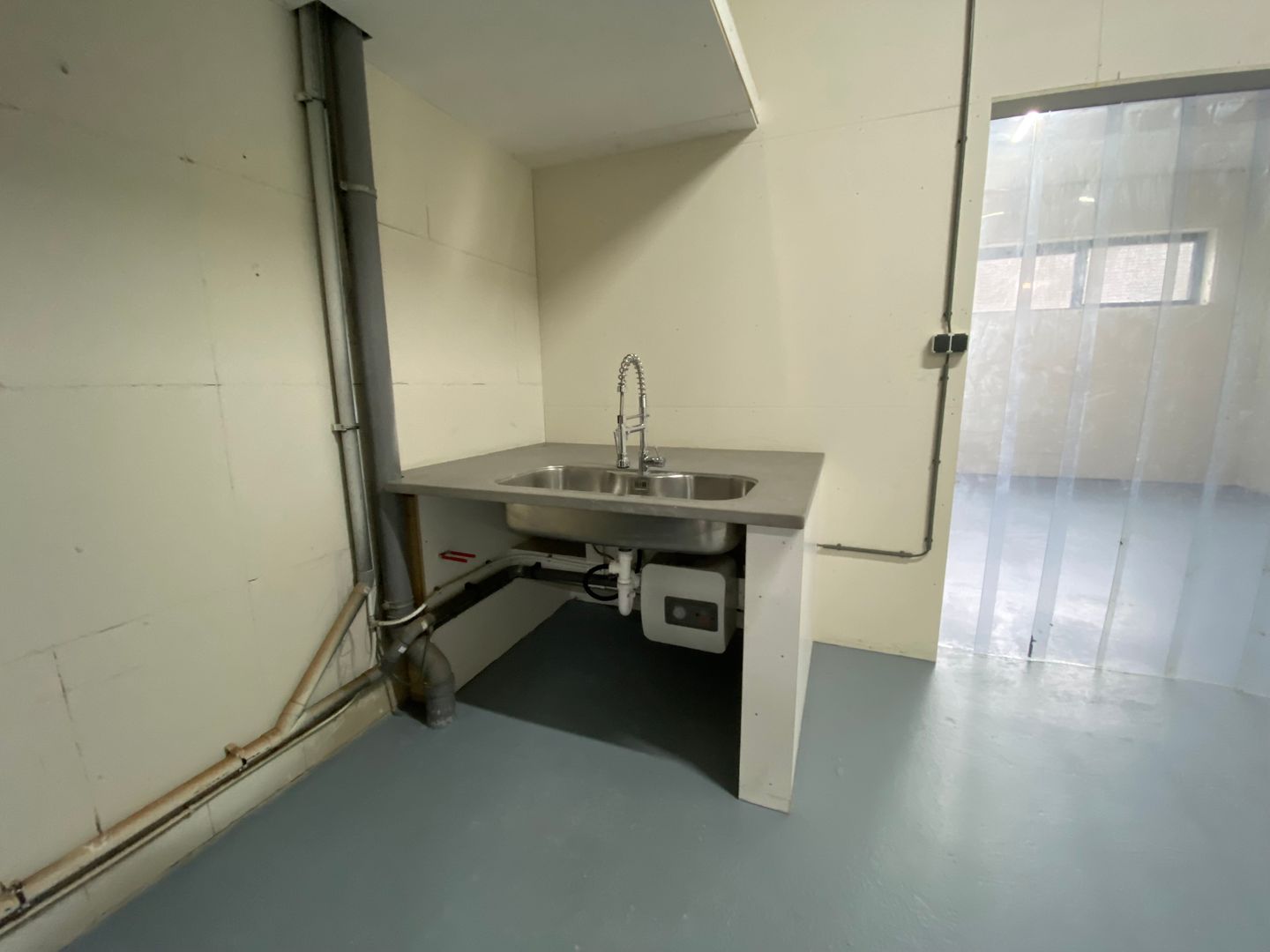 View photo 5 of Innovatiepark 38