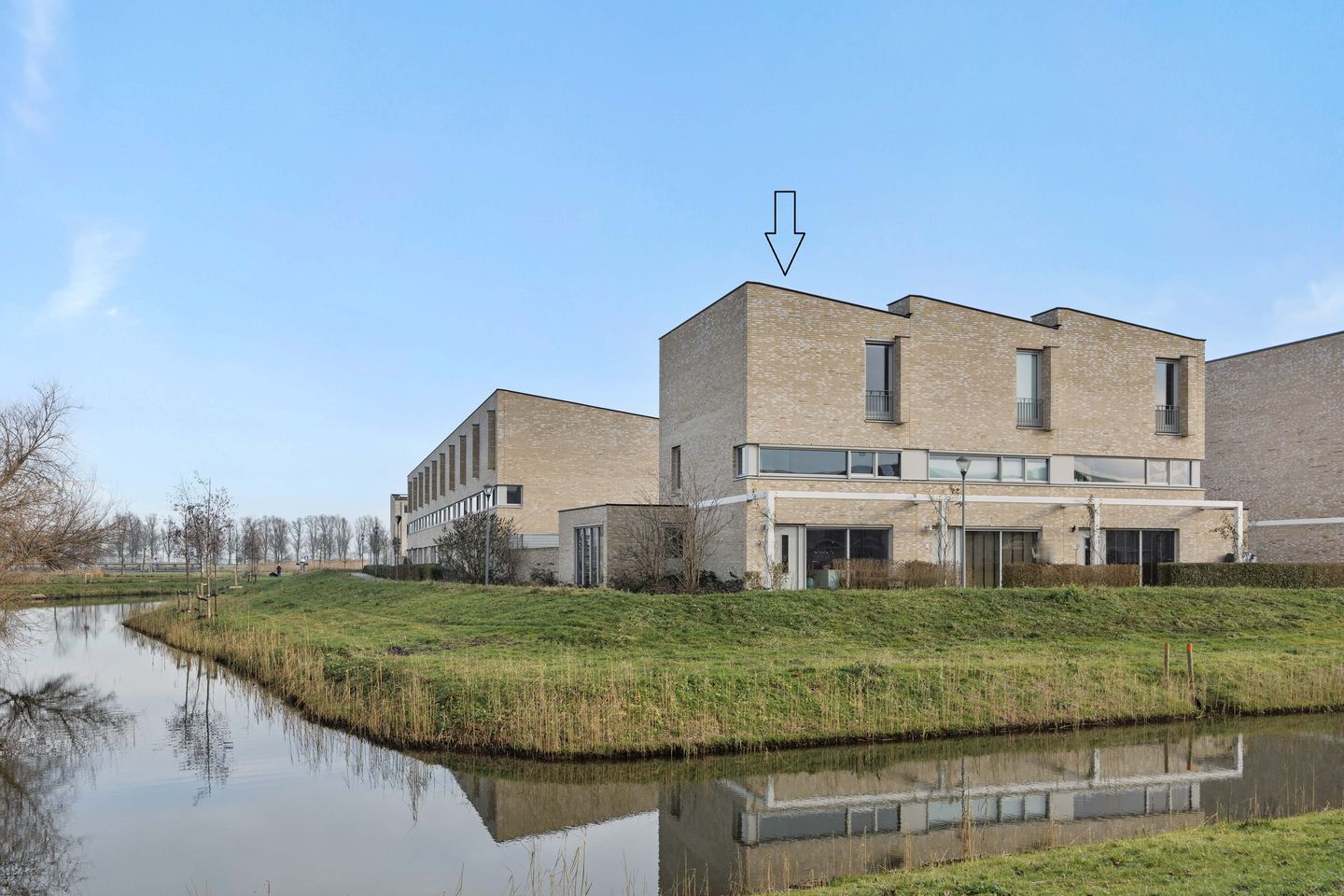 Photo 1 of Overschie 76