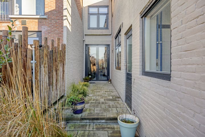 Foto 30 van Sint Domusstraat 60