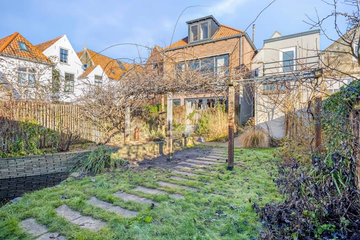 Foto 32 van Sint Domusstraat 60