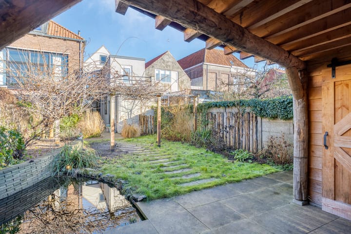 Foto 34 van Sint Domusstraat 60