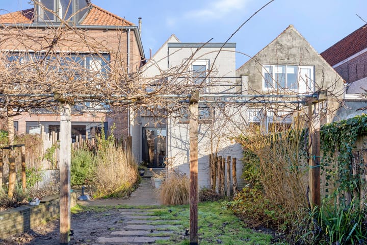 Foto 35 van Sint Domusstraat 60