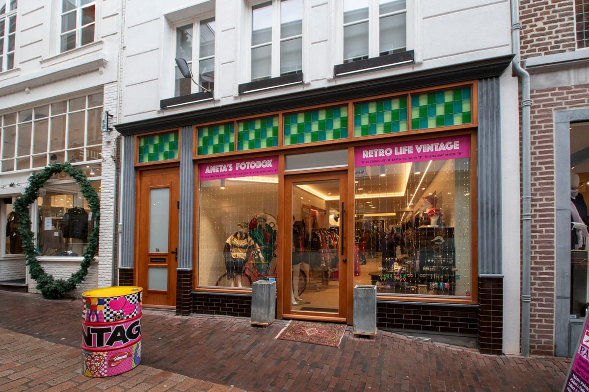 View photo 2 of Bergstraat 7