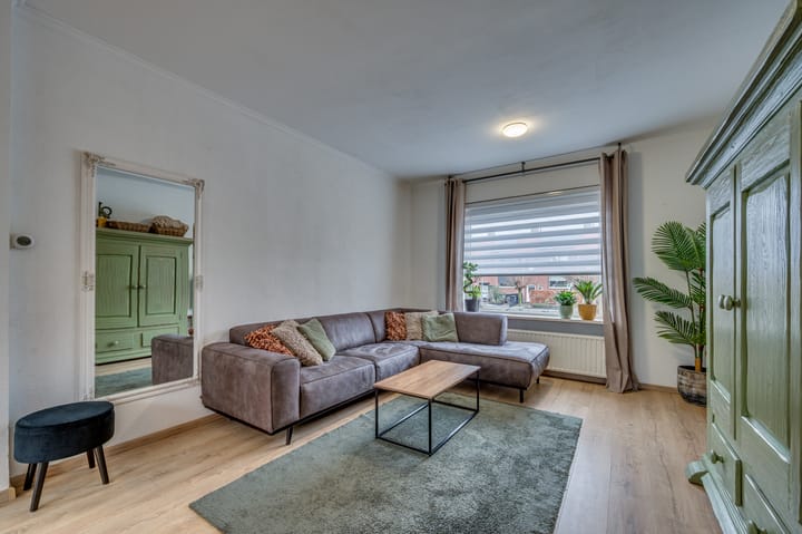 Photo 7 of Herman Potgieterstraat 32