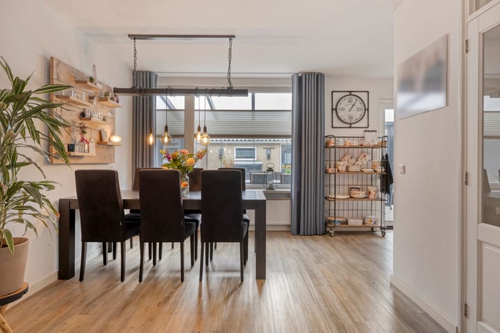 Foto 12 van Jericholaan 43