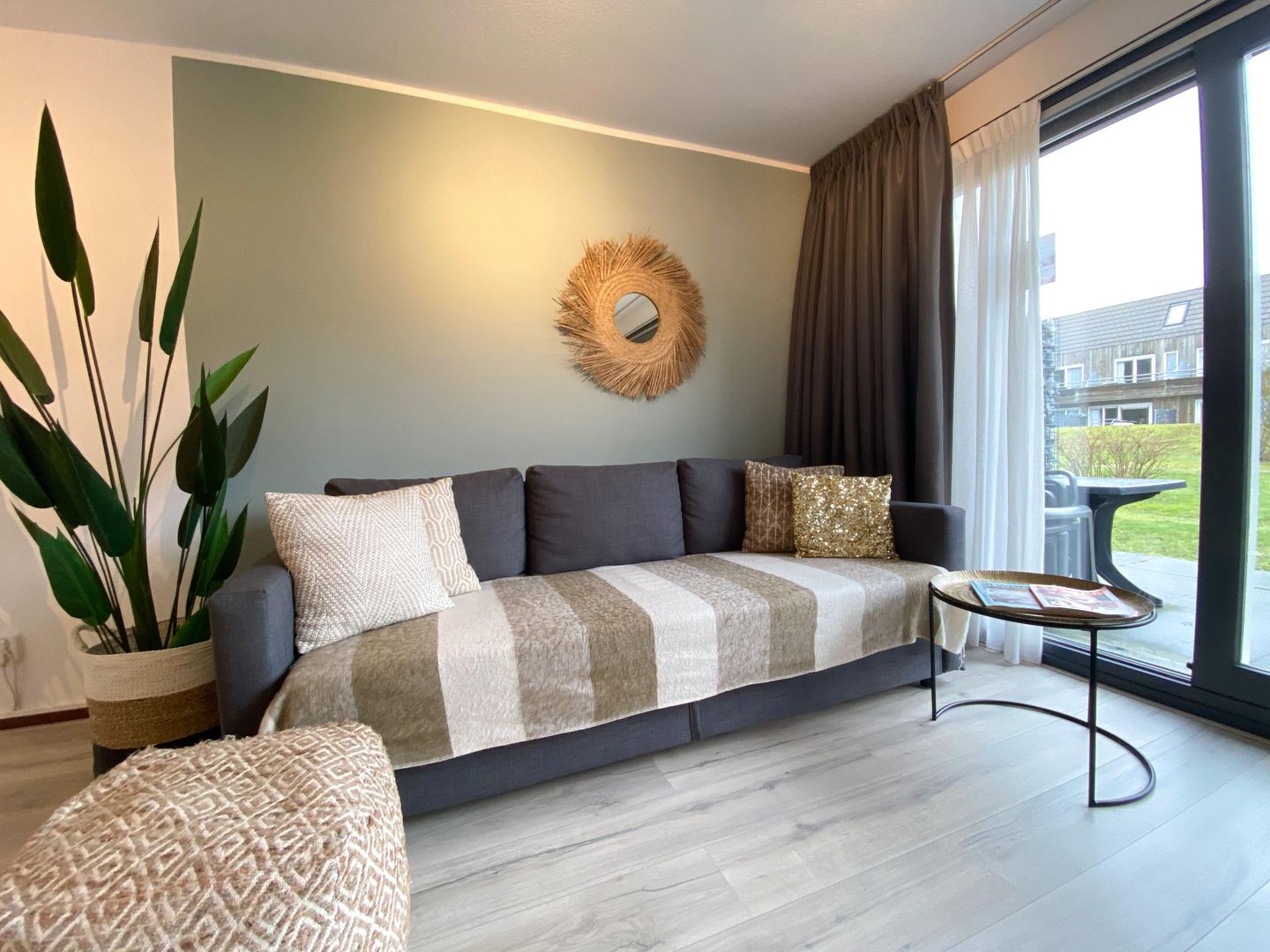 Foto 1 van Oosterhiemweg 1-048