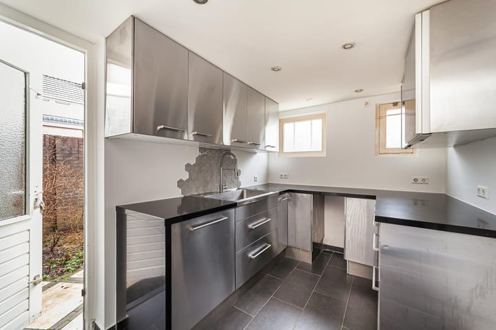 Foto 4 van Lorkenstraat 1