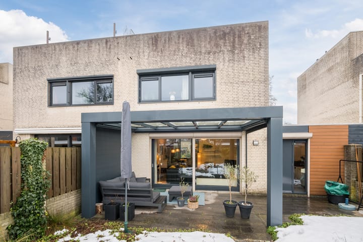 Foto 24 van Clara Wichmannstraat 7