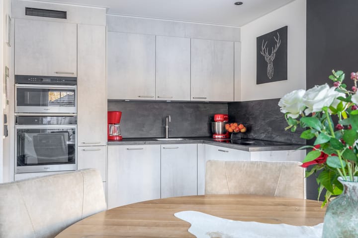 Foto 12 van Menheerseplein 23