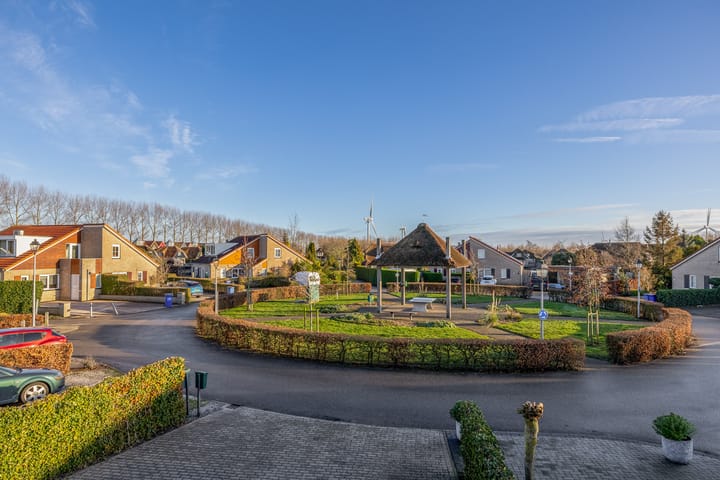 Foto 33 van Menheerseplein 23