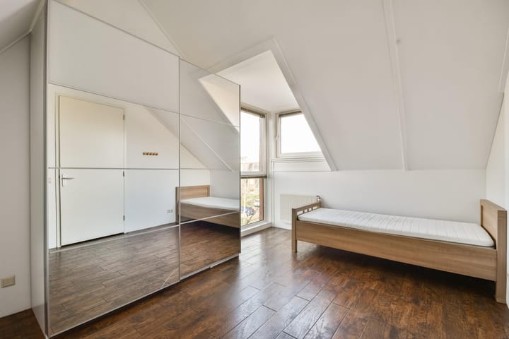 Foto 43 van Paros 23