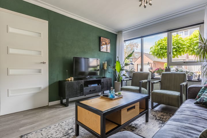 Foto 6 van Kardinaalsmuts 16