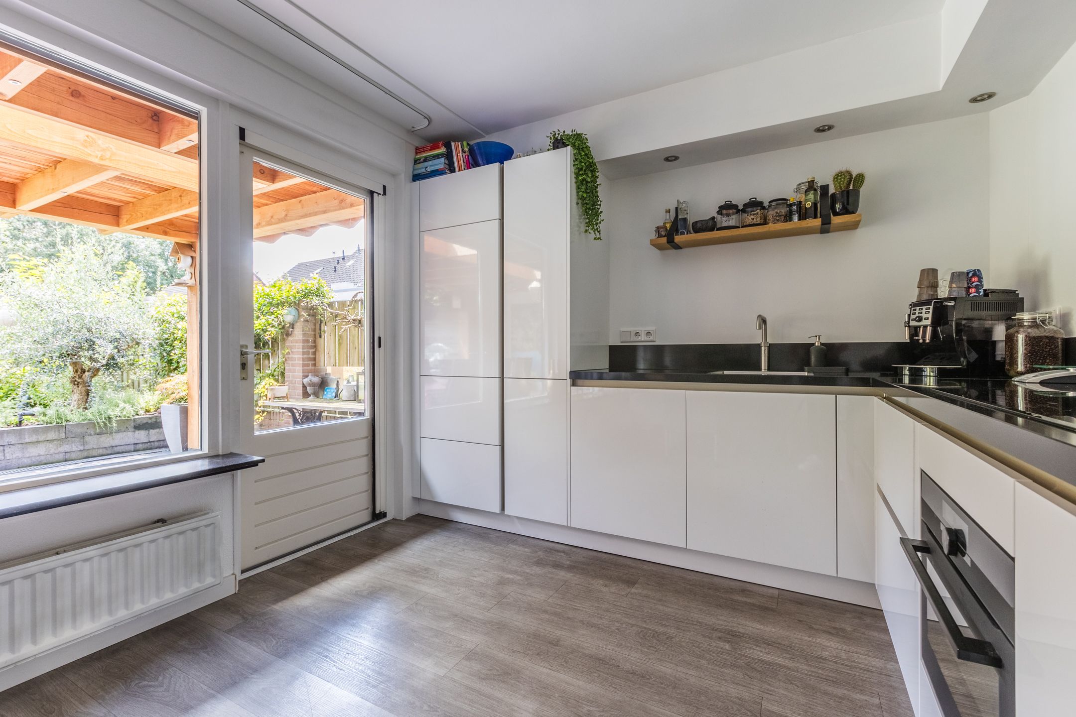 Foto 9 van Kardinaalsmuts 16