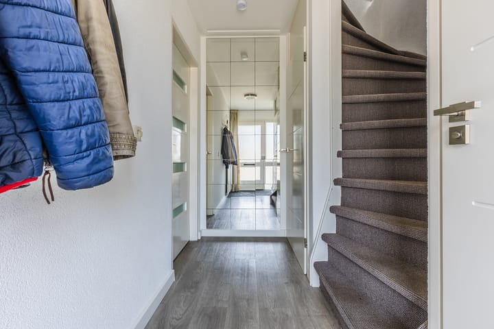 Foto 13 van Kardinaalsmuts 16