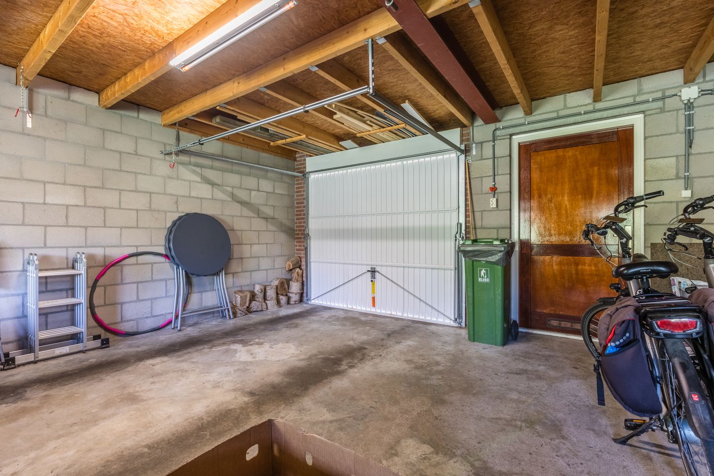 Foto 25 van Kardinaalsmuts 16