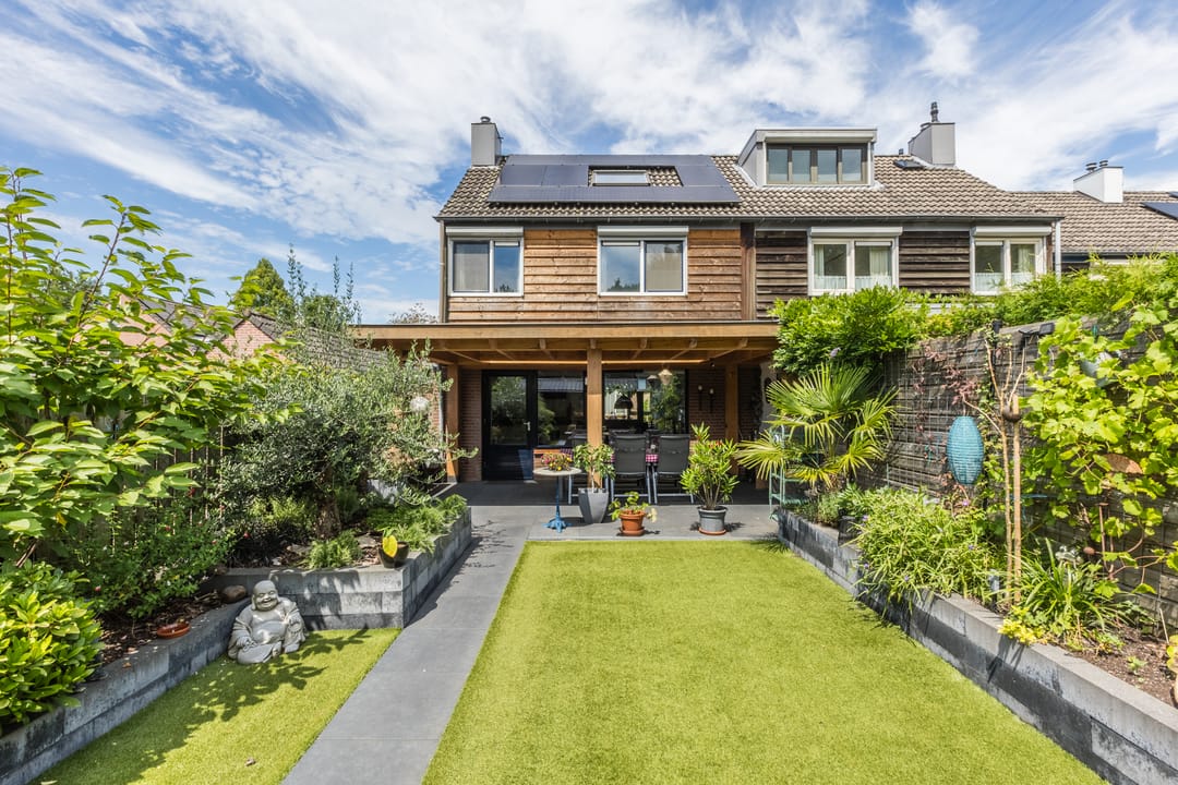 Foto 1 van Kardinaalsmuts 16