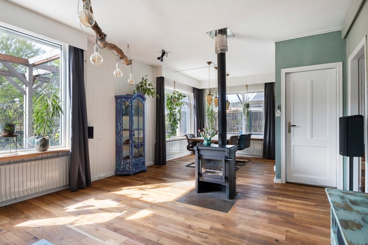 Foto 16 van Cambuurstraat 10