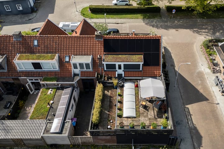 Foto 46 van Cambuurstraat 10