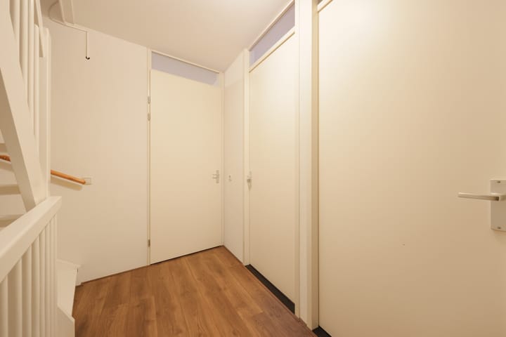 Foto 15 van P.L. Marnettestraat 39