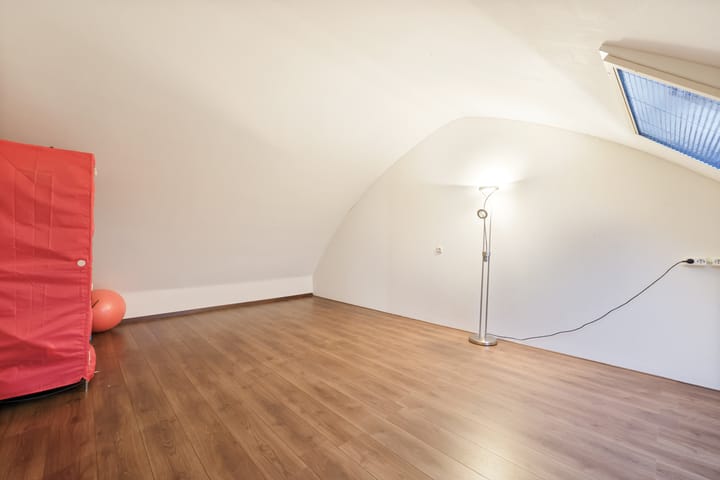 Foto 29 van P.L. Marnettestraat 39