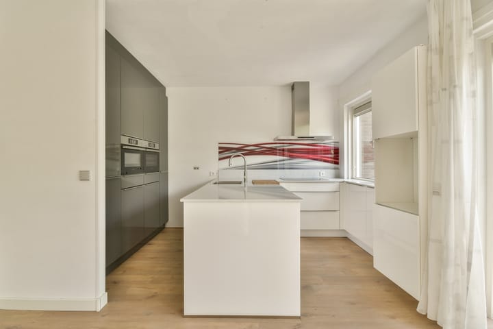 Foto 8 van Hooiven 8