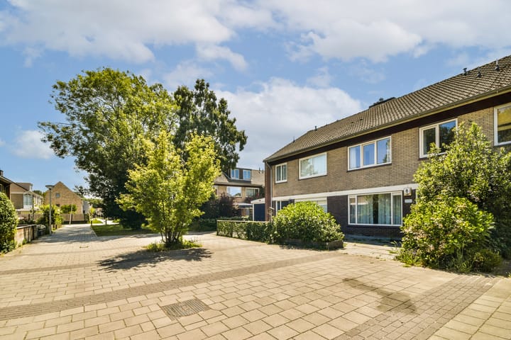 Foto 25 van Hooiven 8