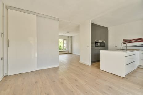 Hooiven 8 secondary image